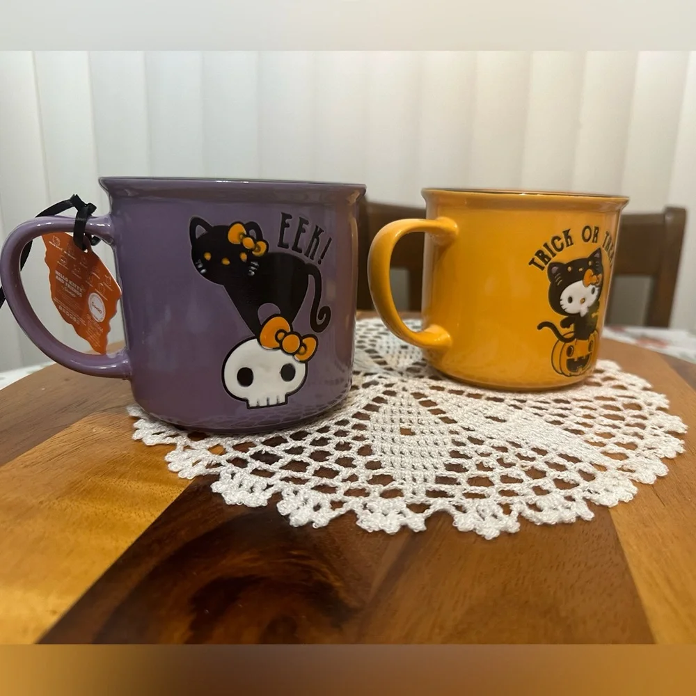 Hello Kitty And Friends Halloween Mugs - Picture 8 of 9